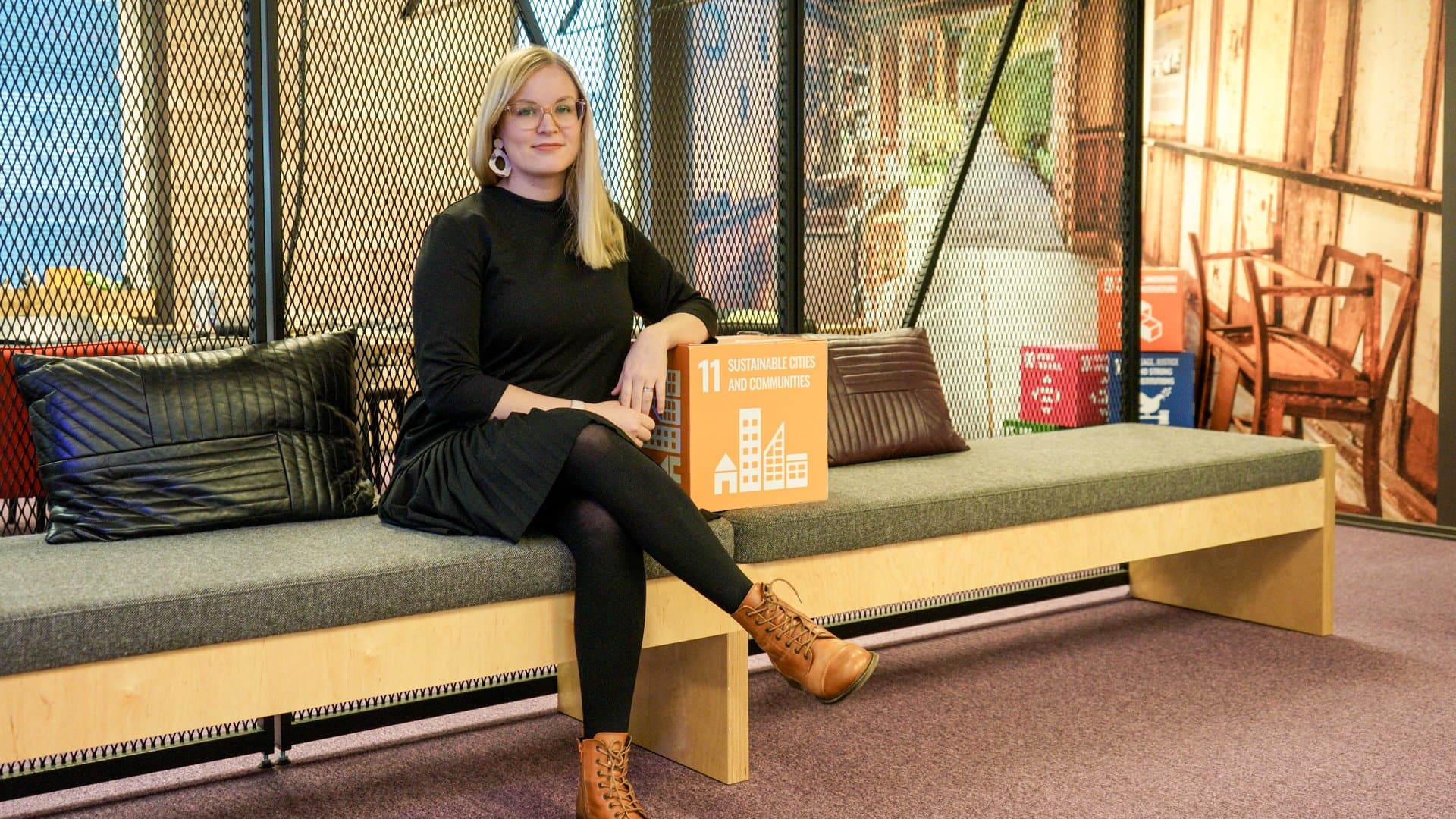 Hanna Lamula - Hanna työskentelee Knowitilla Power BI -asiantuntijana