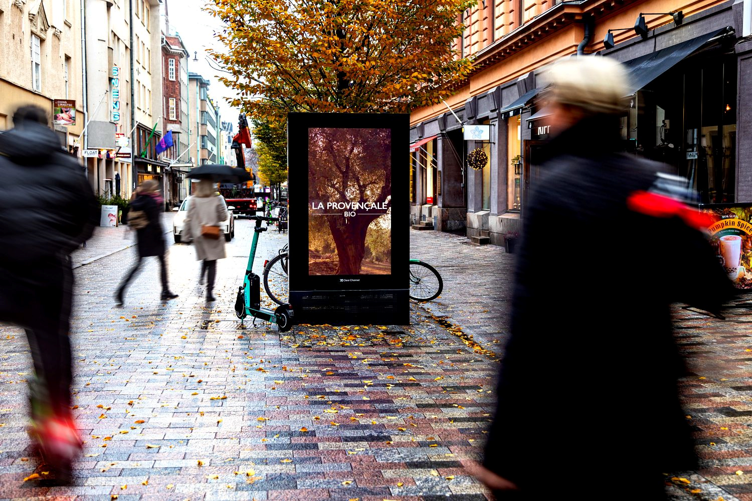 Clear Channel outdoor screen